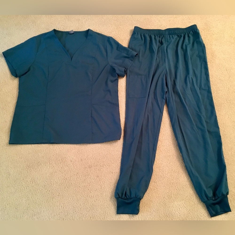 Dark Hunter Green Scrub set Joggers